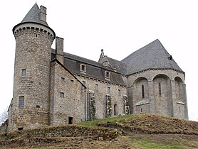 Saint-Angel eliza Corrèze, Frantzia.