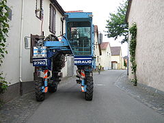 Machine à vendanger Braud.