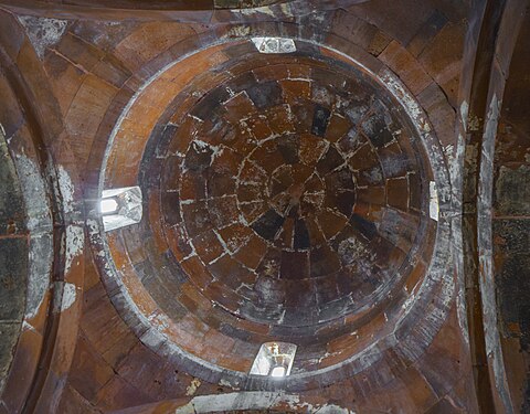 Interior view of dome, Marmashen monastery (10th century)