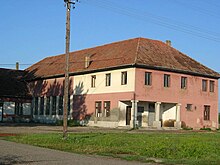 Podlokanj, village centre.jpg