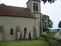 Église de Chazeuil de profil.