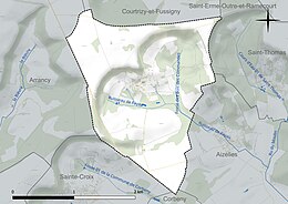 Carte en couleur présentant le réseau hydrographique de la commune