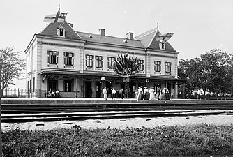 Stationsbyggnaden från 1897 i Arboga