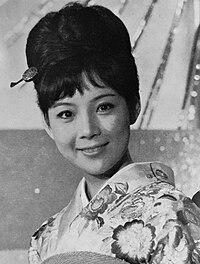 中 真千子