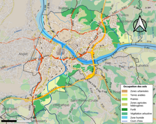 Carte en couleurs présentant l'occupation des sols.