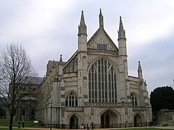 Facciata della cattedrale di Winchester