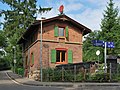 Deutsch: Bahnhofsgebäude in Höfingen in Baden-Württemberg. English: The railway building in Höfingen in the German Federal State Baden-Württemberg.