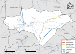 Carte en couleur présentant le réseau hydrographique de la commune