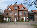 Feuerwehrgerätehaus am Dorfplatz