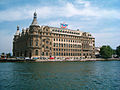 Haydarpasa treinstation, ooit het beginpunt van de Istanbul-Mecca en -Baghdadlijnen.