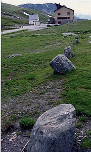 Kőtömbökből rakott kör (cromlech)