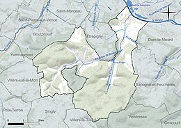 Carte en couleur présentant le réseau hydrographique de la commune