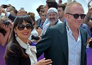 Hayek with François-Henri Pinault at the 2017 Cannes Film Festival (23 May 2017)