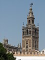 Giralda as seen from the outside wall of the Patio de los Naranjos