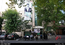 پوستر تبلیغاتی قاضی زاده هاشمی