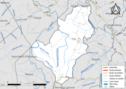 Carte en couleur présentant les réseau hydrographique de la commune