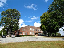 Bell-School-Adams-tn1.jpg