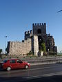 La Torre di Marmo, punto di congiunzione tra le mura marittime e quelle terrestri.