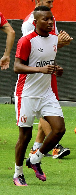 Otero in 2017 als speler van Estudiantes