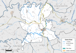 Carte en couleur présentant le réseau hydrographique de la commune