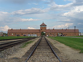 Birkenau gate.JPG