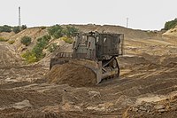 IDF D9R pushing soil