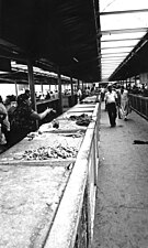 Obor, principal marché de Bucarest dans les années 1980.