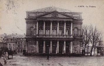 Le théâtre de Caen, construit en 1838 et détruit en 1944.