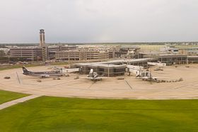 Vue de l'aéroport international Louis Armstrong.