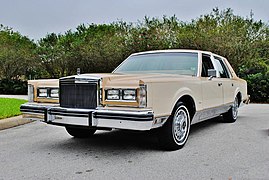 1984 Lincoln Town Car