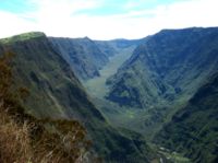 Une vallée reculée visitée par Dugain