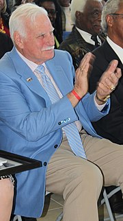 Thumbnail for Howard Schnellenberger