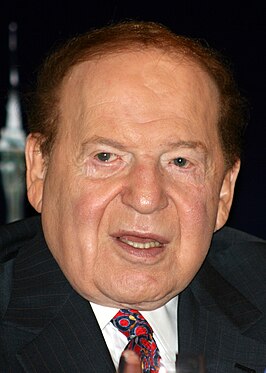 Adelson op een persconferentie in Hong Kong in 2010