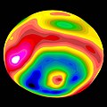 Diagramme des altitudes de Vesta, vu du sud-est, mettant en évidence le cratère à son pôle Sud. Déterminées par le télescope spatial Hubble en mai 1996.