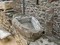 Un sarcophage pour enfants retrouvé dans le sol.