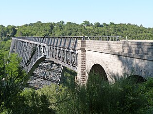 維歐爾河高架橋